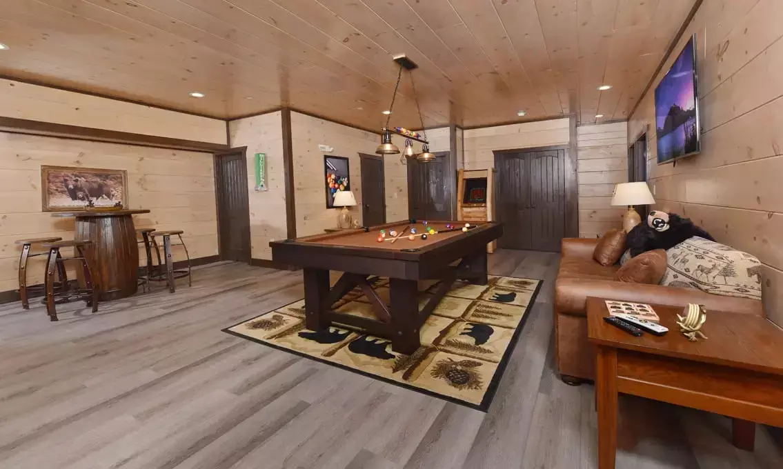 big-forest-lodge-game-room
