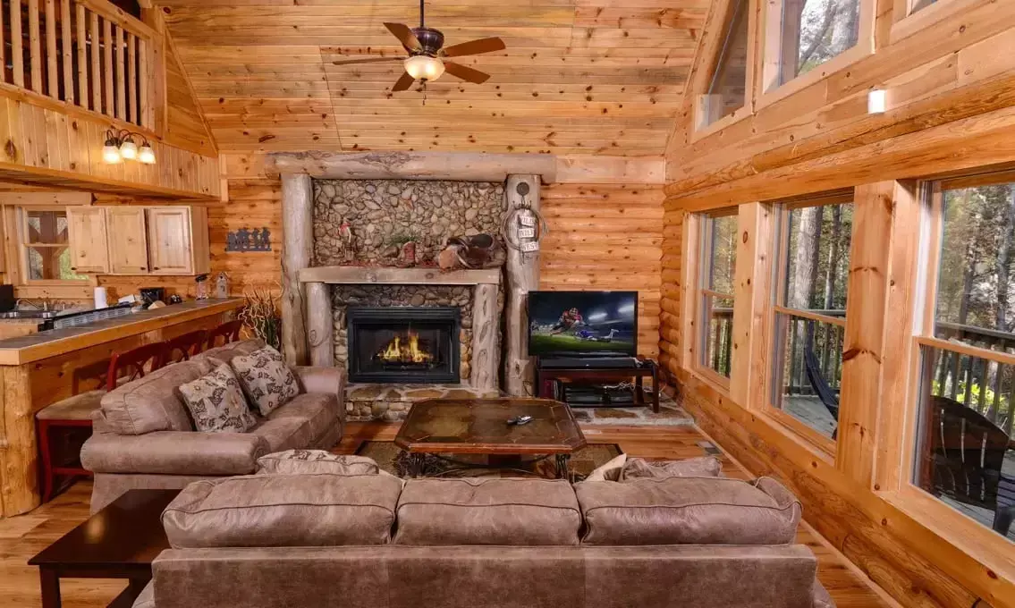 saddle-creek-living-room