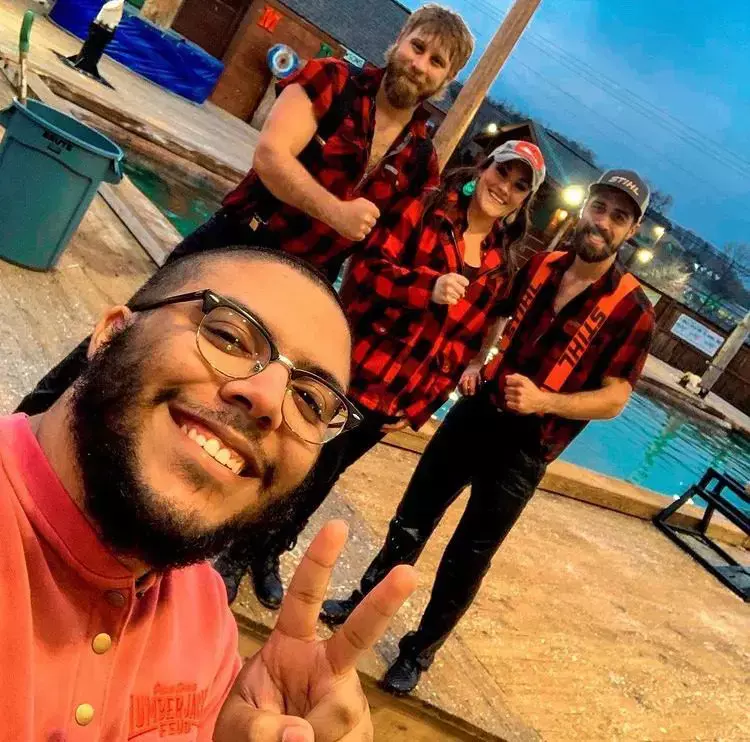enjoying-lumberjack-feud